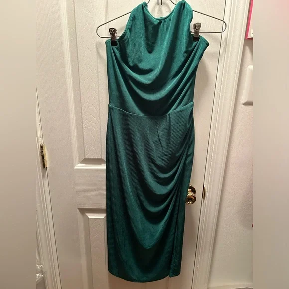 green emerald velvet dress WAYF Women's Darlin Dress, Lemon Ditsy, Floral, Green, S at Amazon Women's  Clothing store